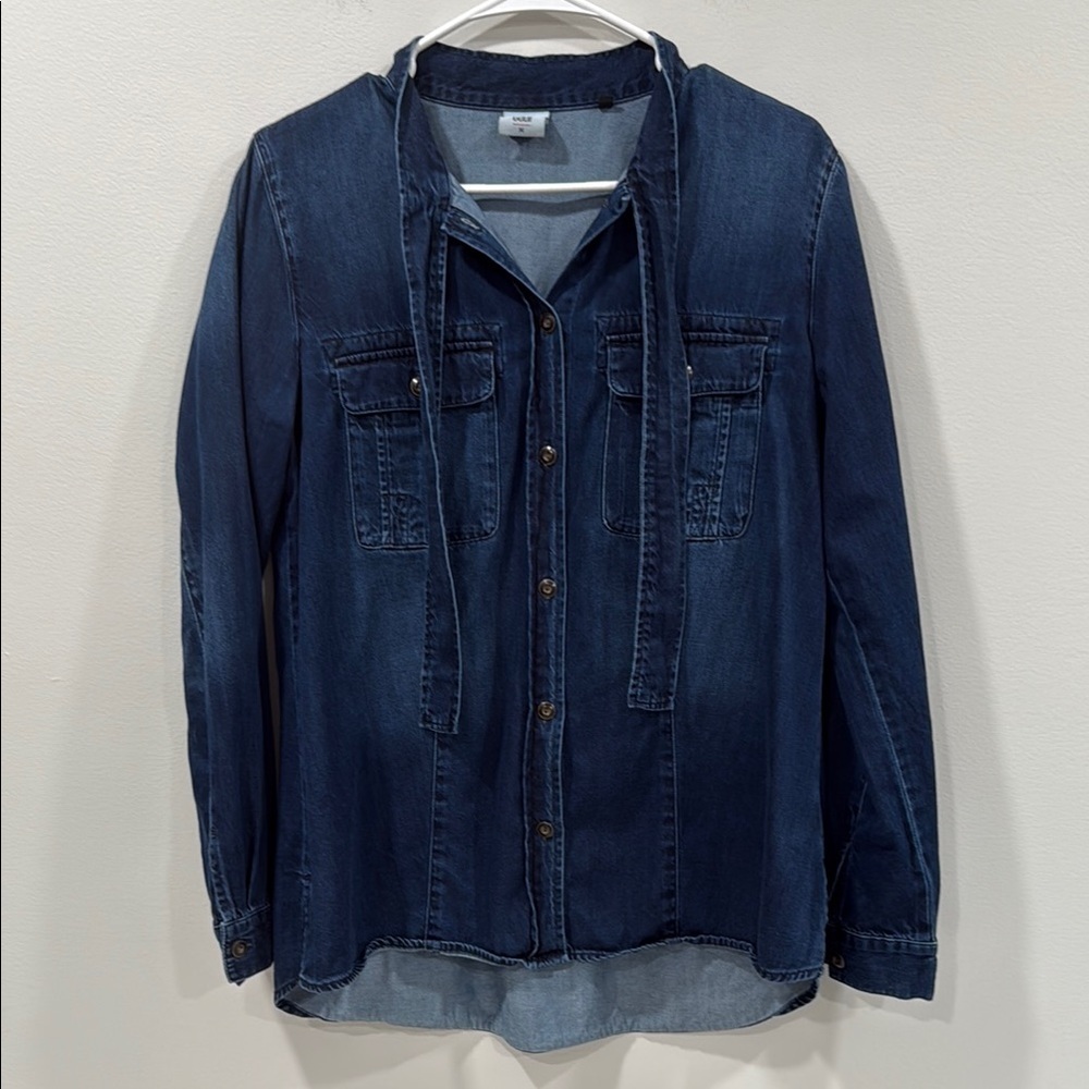 CAbi Women's Blue Button Down Shirt Size Medium EUC